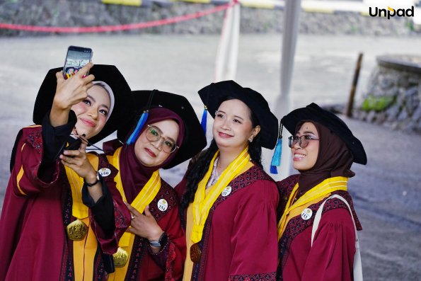 WISUDA UNPAD GEL III TA 2025-2026 (97)
