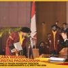 WISUDA UNPAD GEL III TA 2025-2026 KEDOKTERAN OLEH REKTOR (110)