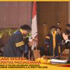 WISUDA UNPAD GEL III TA 2025-2026 KEDOKTERAN OLEH REKTOR (12)