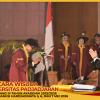 WISUDA UNPAD GEL III TA 2025-2026 KEDOKTERAN OLEH REKTOR (121)