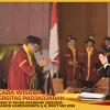 WISUDA UNPAD GEL III TA 2025-2026 KEDOKTERAN OLEH REKTOR (123)