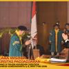 WISUDA UNPAD GEL III TA 2025-2026 KEDOKTERAN OLEH REKTOR (37)