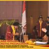 WISUDA UNPAD GEL III TA 2025-2026 PETERNAKAN OLEH REKTOR (40)