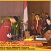 WISUDA UNPAD GEL III TA 2025-2026 FAKULTAS EKONOMI DAN BISNIS OLEH REKTOR (105)