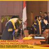 WISUDA UNPAD GEL III TA 2025-2026 FAKULTAS EKONOMI DAN BISNIS OLEH REKTOR (11)