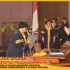 WISUDA UNPAD GEL III TA 2025-2026 FAKULTAS EKONOMI DAN BISNIS OLEH REKTOR (13)