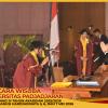 WISUDA UNPAD GEL III TA 2025-2026 FAKULTAS EKONOMI DAN BISNIS OLEH REKTOR (135)