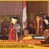 WISUDA UNPAD GEL III TA 2025-2026 FAKULTAS EKONOMI DAN BISNIS OLEH REKTOR (169)