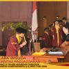 WISUDA UNPAD GEL III TA 2025-2026 FAKULTAS EKONOMI DAN BISNIS OLEH REKTOR (170)