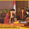 WISUDA UNPAD GEL III TA 2025-2026 FAKULTAS EKONOMI DAN BISNIS OLEH REKTOR (176)