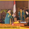 WISUDA UNPAD GEL III TA 2025-2026 FAKULTAS EKONOMI DAN BISNIS OLEH REKTOR (18)