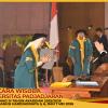 WISUDA UNPAD GEL III TA 2025-2026 FAKULTAS EKONOMI DAN BISNIS OLEH REKTOR (39)
