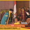 WISUDA UNPAD GEL III TA 2025-2026 FAKULTAS EKONOMI DAN BISNIS OLEH REKTOR (73)
