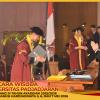 WISUDA UNPAD GEL III TA 2025-2026 FAKULTAS EKONOMI DAN BISNIS OLEH REKTOR (89)