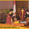 WISUDA UNPAD GEL III TA 2025-2026 FAKULTAS EKONOMI DAN BISNIS OLEH REKTOR (93)