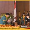 WISUDA UNPAD GEL III TA 2025-2026 FAKULTAS FARMASI OLEH REKTOR (13)