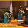 WISUDA UNPAD GEL III TA 2025-2026 FAKULTAS ILMU BUDAYA OLEH REKTOR (15)