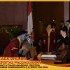 WISUDA UNPAD GEL III TA 2025-2026 FAKULTAS KEPERAWATAN OLEH REKTOR (112)
