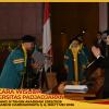 WISUDA UNPAD GEL III TA 2025-2026 FAKULTAS KEPERAWATAN OLEH REKTOR (13)