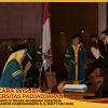 WISUDA UNPAD GEL III TA 2025-2026 FAKULTAS KEPERAWATAN OLEH REKTOR (14)