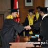 dok-humas-unpad_ilalang-foto_wisuda-gel-1-2010-2011_s1-ekonomi_239