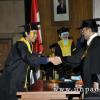 dok-humas-unpad_ilalang-foto_wisuda-gel-1-2010-2011_s1-ekonomi_347