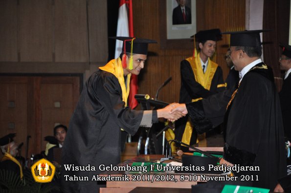 wisuda-fakultas-mipa-oleh-rektor-027