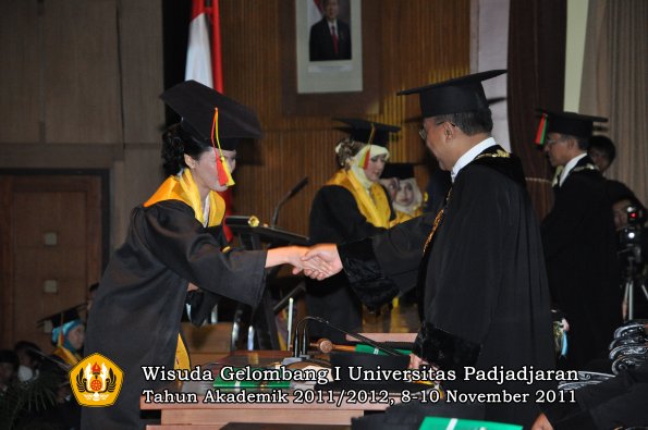 wisuda-fakultas-mipa-oleh-rektor-032