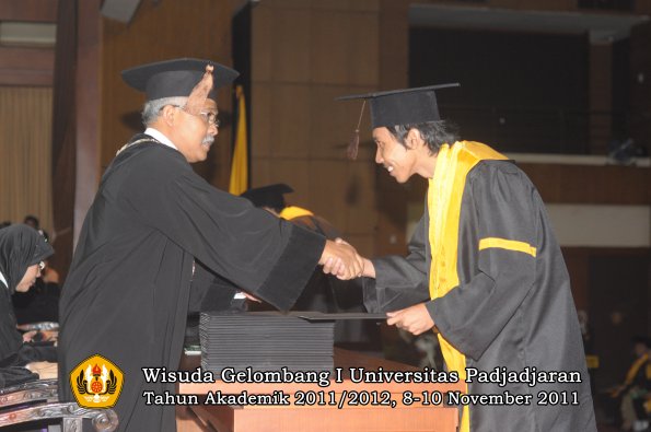 wisuda-fakultas-peternakan-oleh-dekan-003