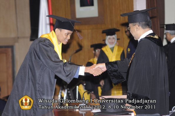wisuda-fakultas-peternakan-oleh-rektor-037