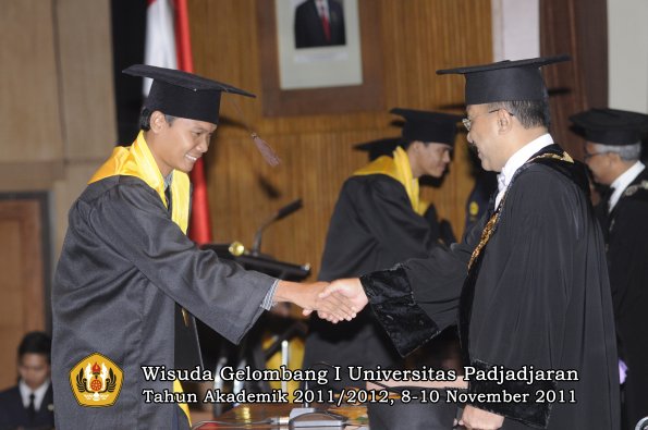 wisuda-fakultas-peternakan-oleh-rektor-045
