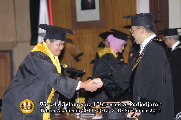 wisuda-fakultas-peternakan-oleh-rektor-048
