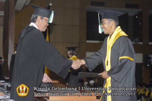 wisuda-fakultas-pertanian-oleh-dekan-113