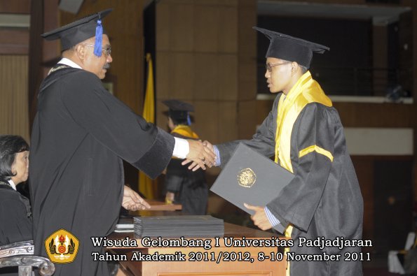 wisuda-fakultas-isip-oleh-dekan-112