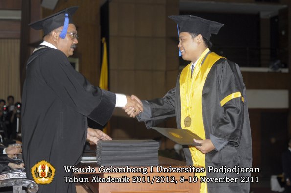 wisuda-fakultas-isip-oleh-dekan-140