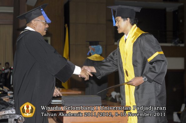 wisuda-fakultas-isip-oleh-dekan-152