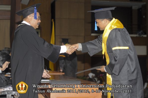 wisuda-fakultas-isip-oleh-dekan-161