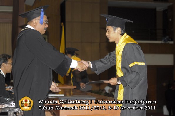 wisuda-fakultas-isip-oleh-dekan-164