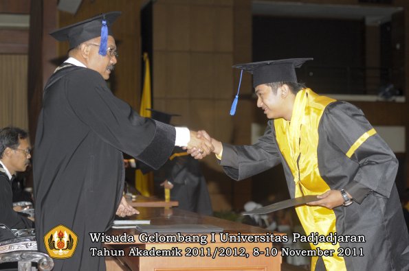 wisuda-fakultas-isip-oleh-dekan-165