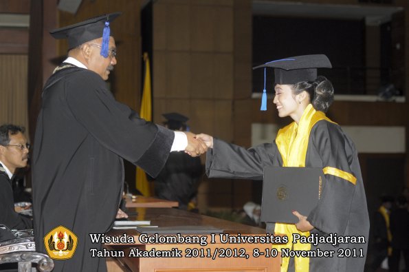 wisuda-fakultas-isip-oleh-dekan-166