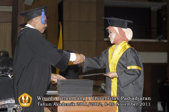 wisuda-fakultas-isip-oleh-dekan-178