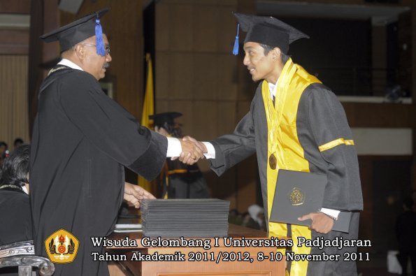 wisuda-fakultas-isip-oleh-dekan-181