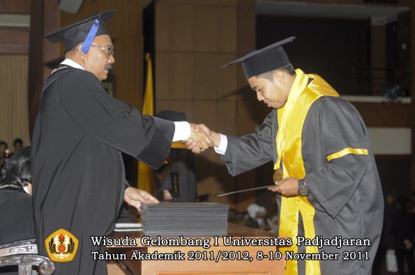 wisuda-fakultas-isip-oleh-dekan-185