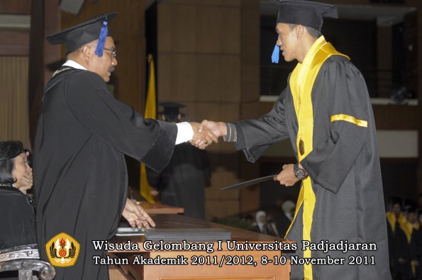 wisuda-fakultas-isip-oleh-dekan-204