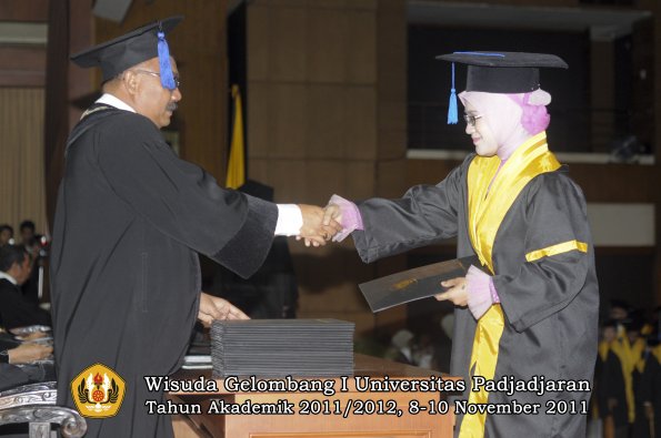 wisuda-fakultas-isip-oleh-dekan-225