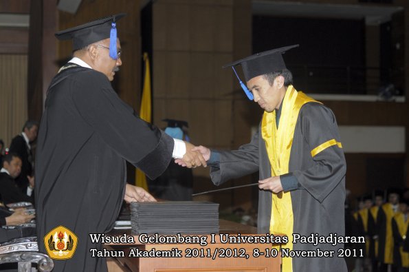 wisuda-fakultas-isip-oleh-dekan-228