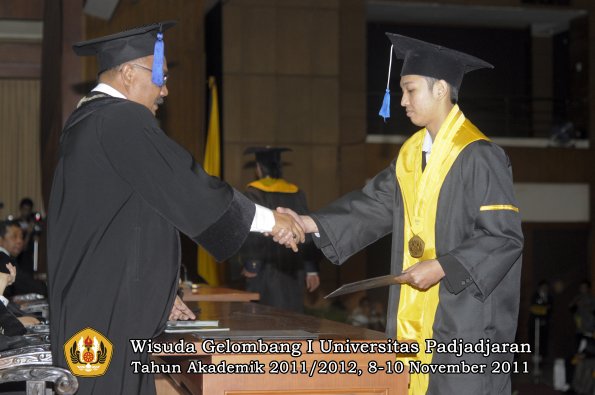 wisuda-fakultas-isip-oleh-dekan-252