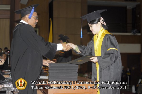 wisuda-fakultas-isip-oleh-dekan-255