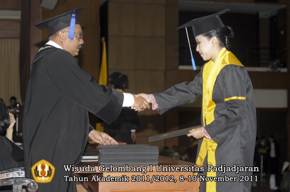 wisuda-fakultas-isip-oleh-dekan-276