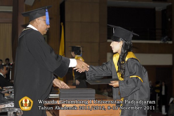 wisuda-fakultas-isip-oleh-dekan-278